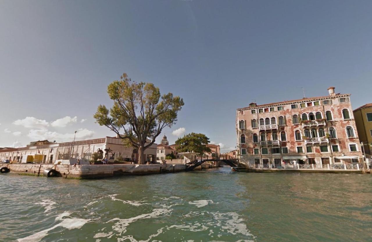 Sestiere Dorsoduro, A Due Passi Da Zattere Apartamento Veneza Exterior foto