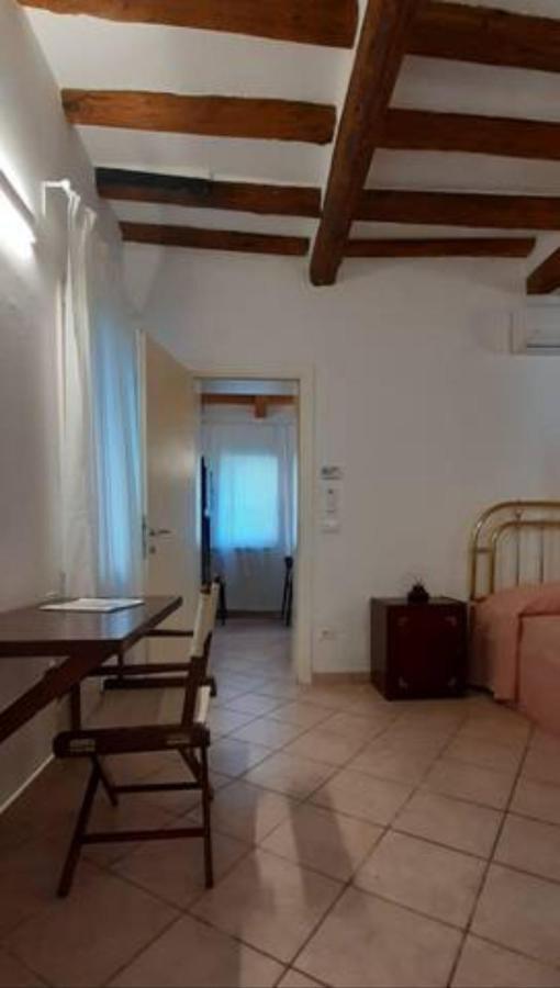 Sestiere Dorsoduro, A Due Passi Da Zattere Apartamento Veneza Exterior foto