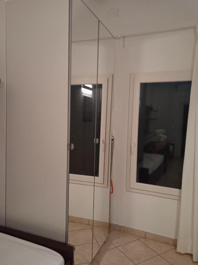 Sestiere Dorsoduro, A Due Passi Da Zattere Apartamento Veneza Exterior foto